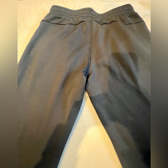 CCM HOCKEY TEAM FLEECED CUFFED JOGGER - Black, size Youth Large HOCKEY - Picture 5 of 12